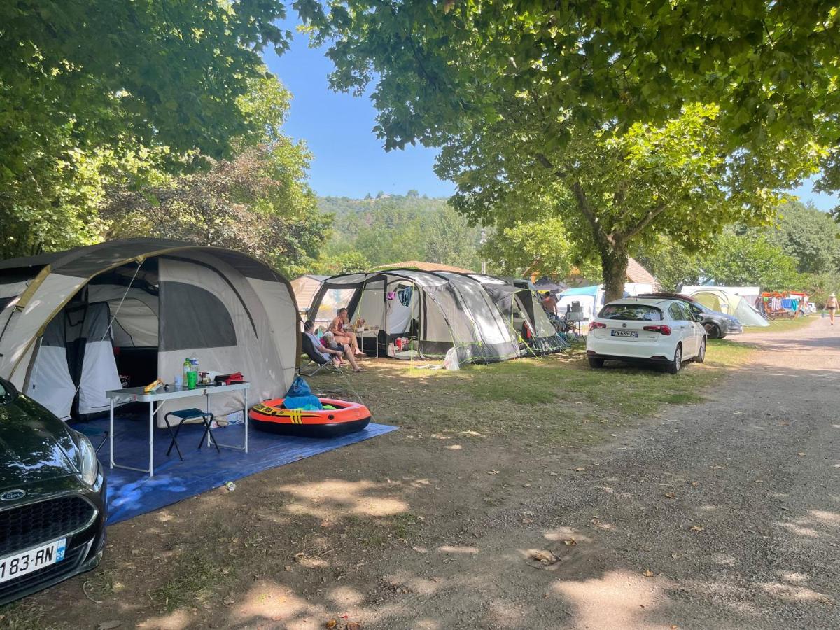 CAMPING PARADIS FAMILY des ISSOUX Lalevade-dʼArdèche Extérieur photo