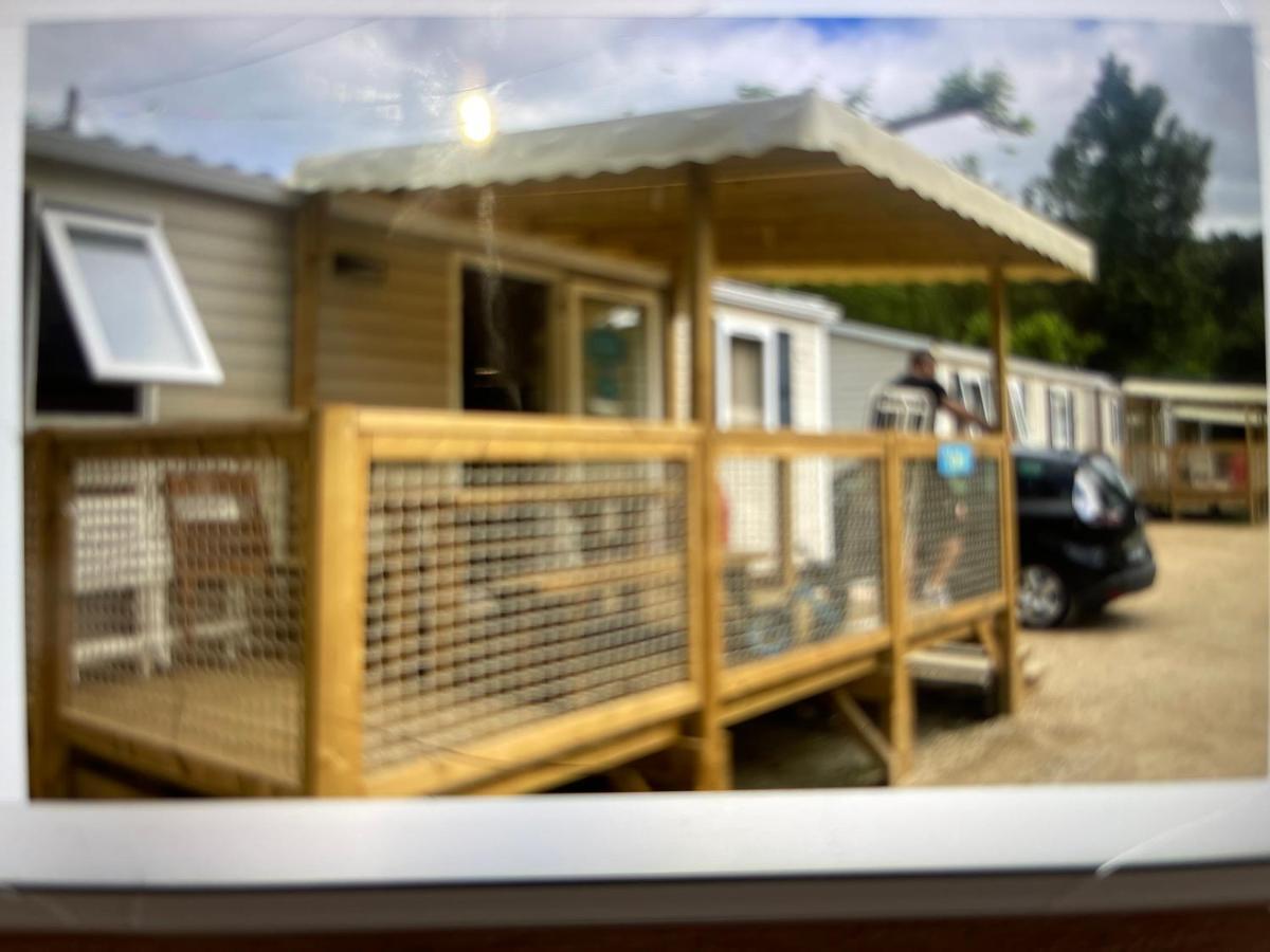 CAMPING PARADIS FAMILY des ISSOUX Lalevade-dʼArdèche Extérieur photo