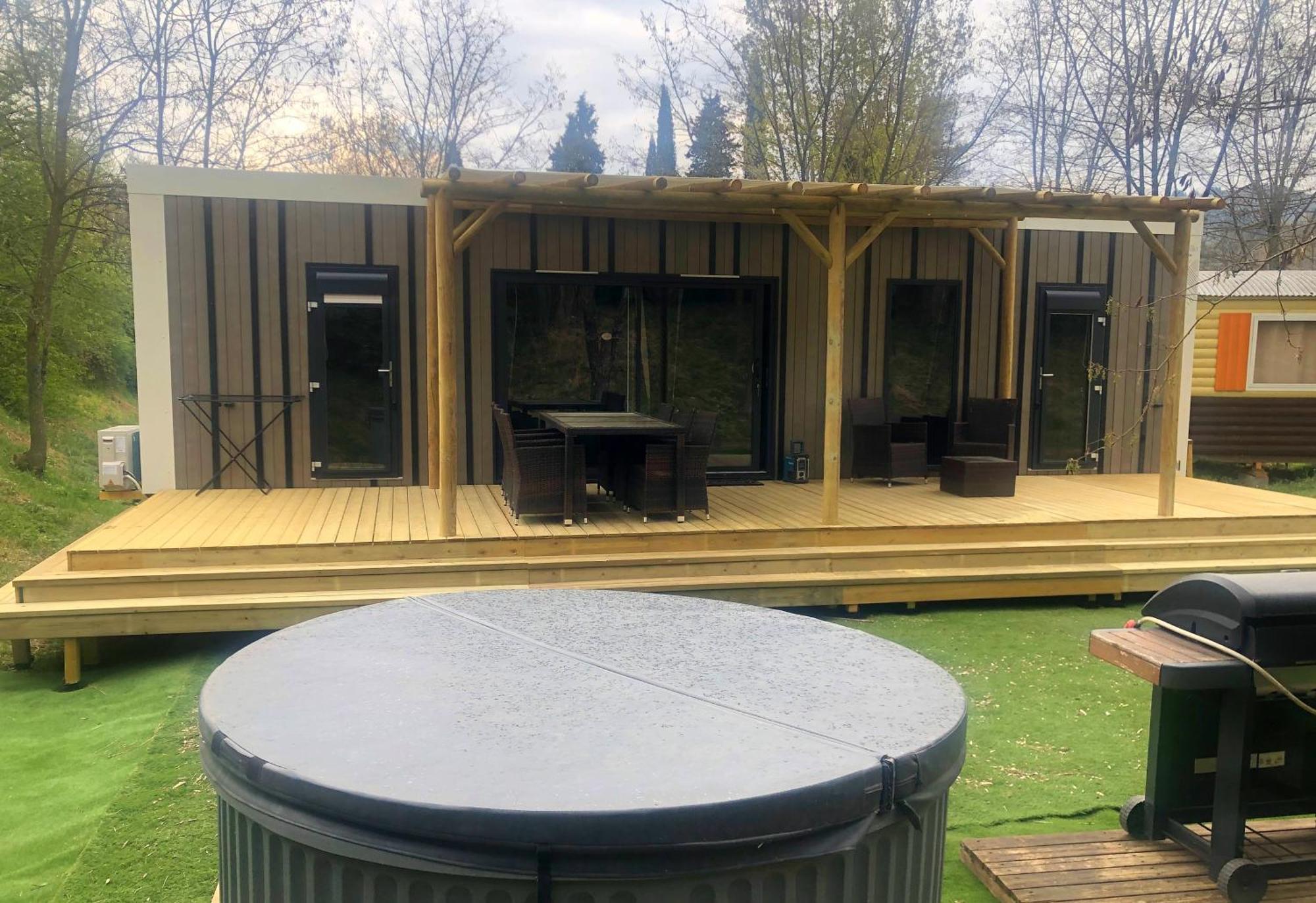CAMPING PARADIS FAMILY des ISSOUX Lalevade-dʼArdèche Extérieur photo