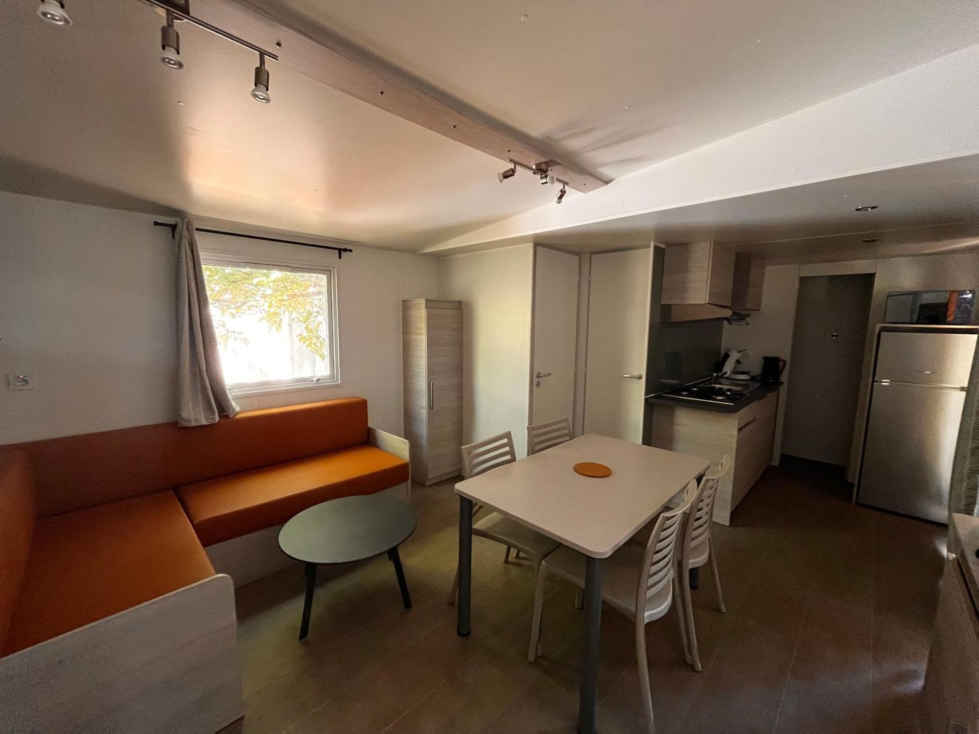 CAMPING PARADIS FAMILY des ISSOUX Lalevade-dʼArdèche Extérieur photo